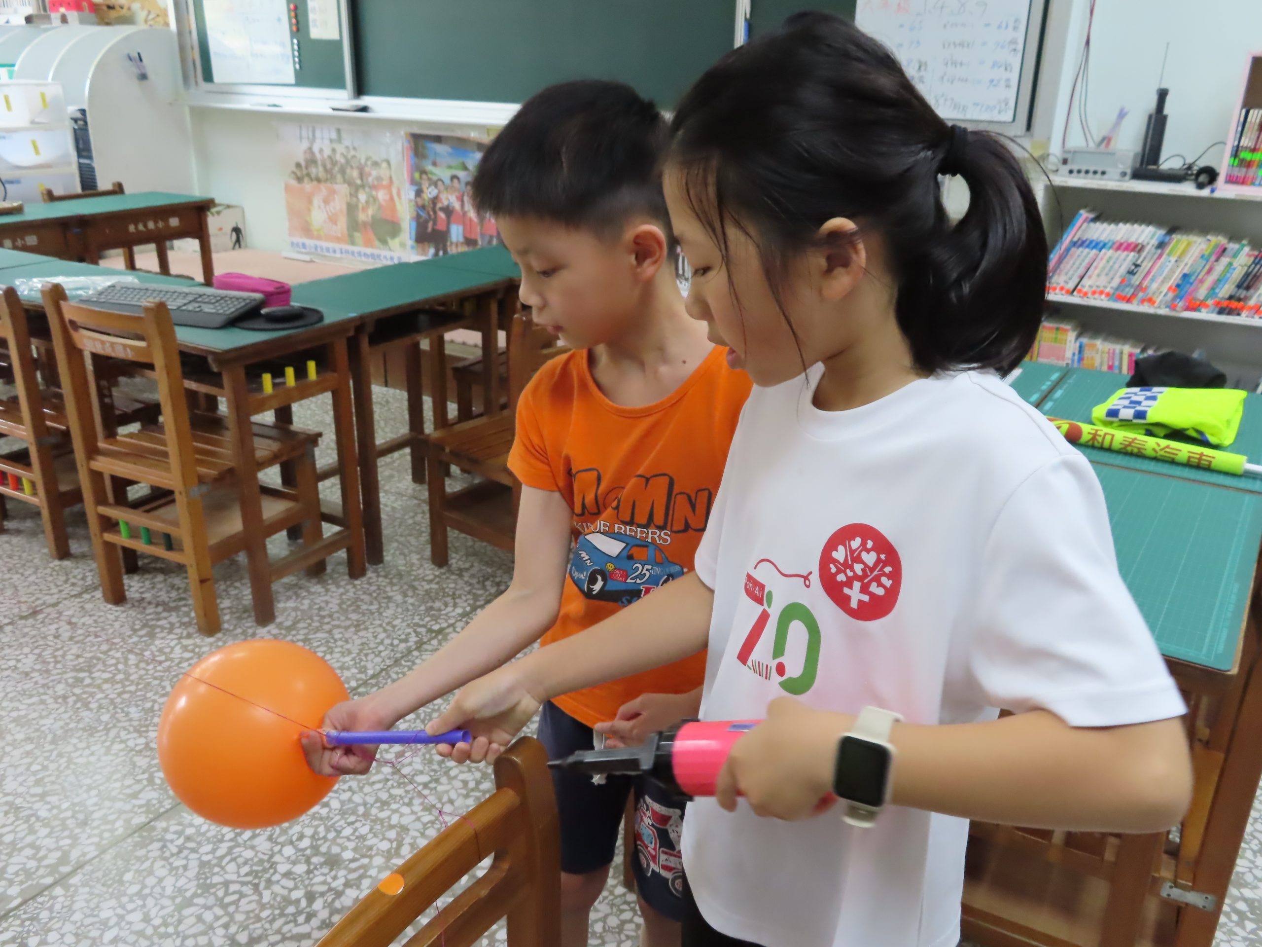 【三年級】發現科學–噴射氣球