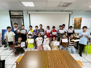 Read more about the article 【五六年級】小創客營隊-3D列印III-AI個人小物製作(印章&公仔)