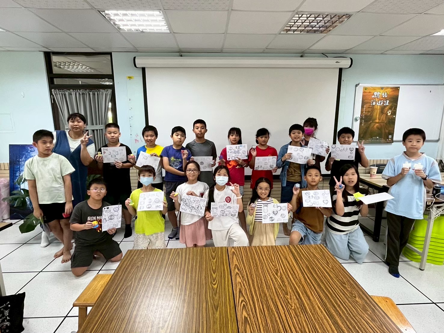 Read more about the article 【五六年級】小創客營隊-3D列印III-AI個人小物製作(印章&公仔)