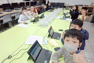 從積木堆疊到邏輯全開的Scratch挑戰篇章🦸‍♂️🦸‍♀️