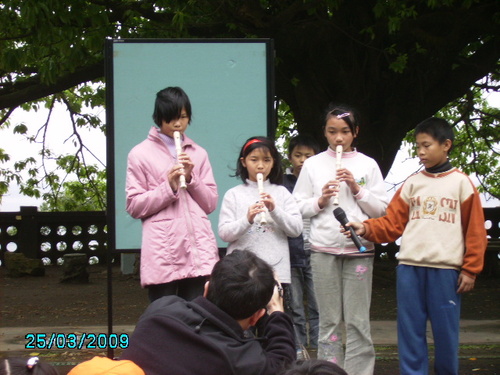 2009-03-25五忠才藝表演、英每週一句