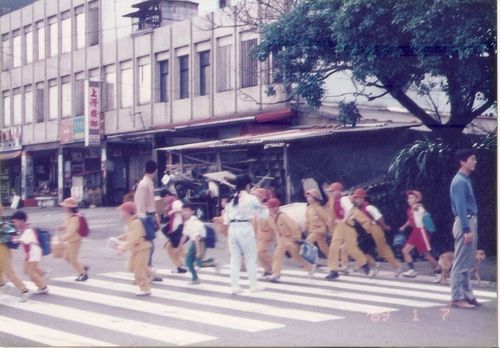 走過雙十歲月~送路隊