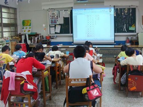 1000414硬筆字比賽
