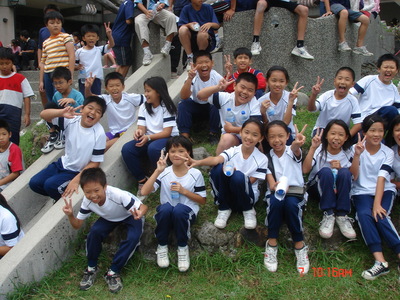 97年鎮長盃樂樂棒球比賽精采內容