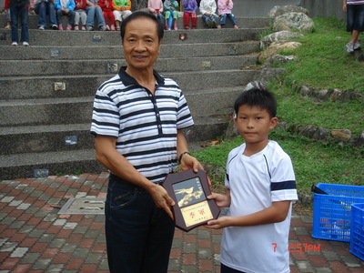 97年鎮長盃樂樂棒球比賽精采內容