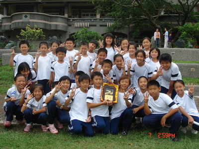 97年鎮長盃樂樂棒球比賽精采內容