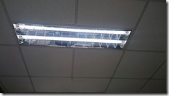 104教室使用T5省電照明燈具-1