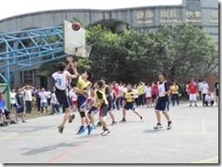 clip_image004