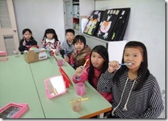 clip_image004
