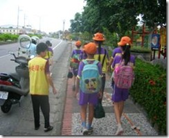 clip_image002