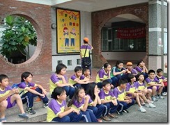 clip_image002