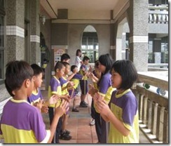 clip_image004