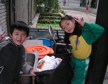 clip_image002