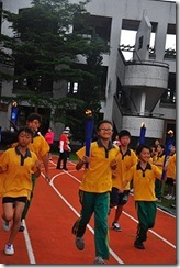 clip_image004