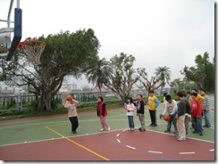 980223basketball-21