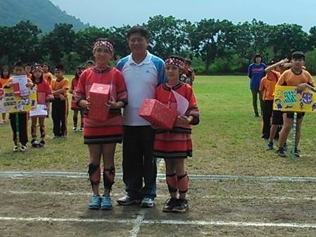 clip_image002