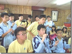 clip_image019
