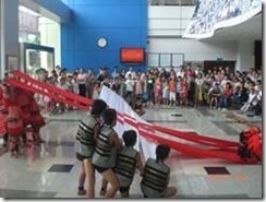 clip_image036