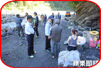 clip_image002