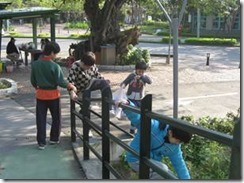 clip_image022
