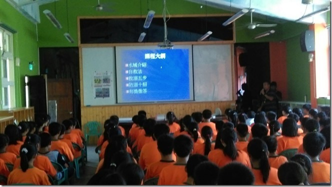 72166